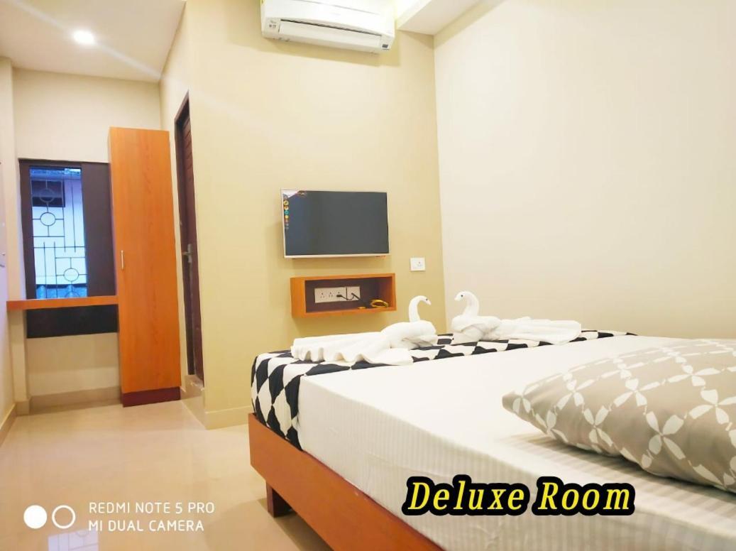 Tirur Tourist Home Bagian luar foto
